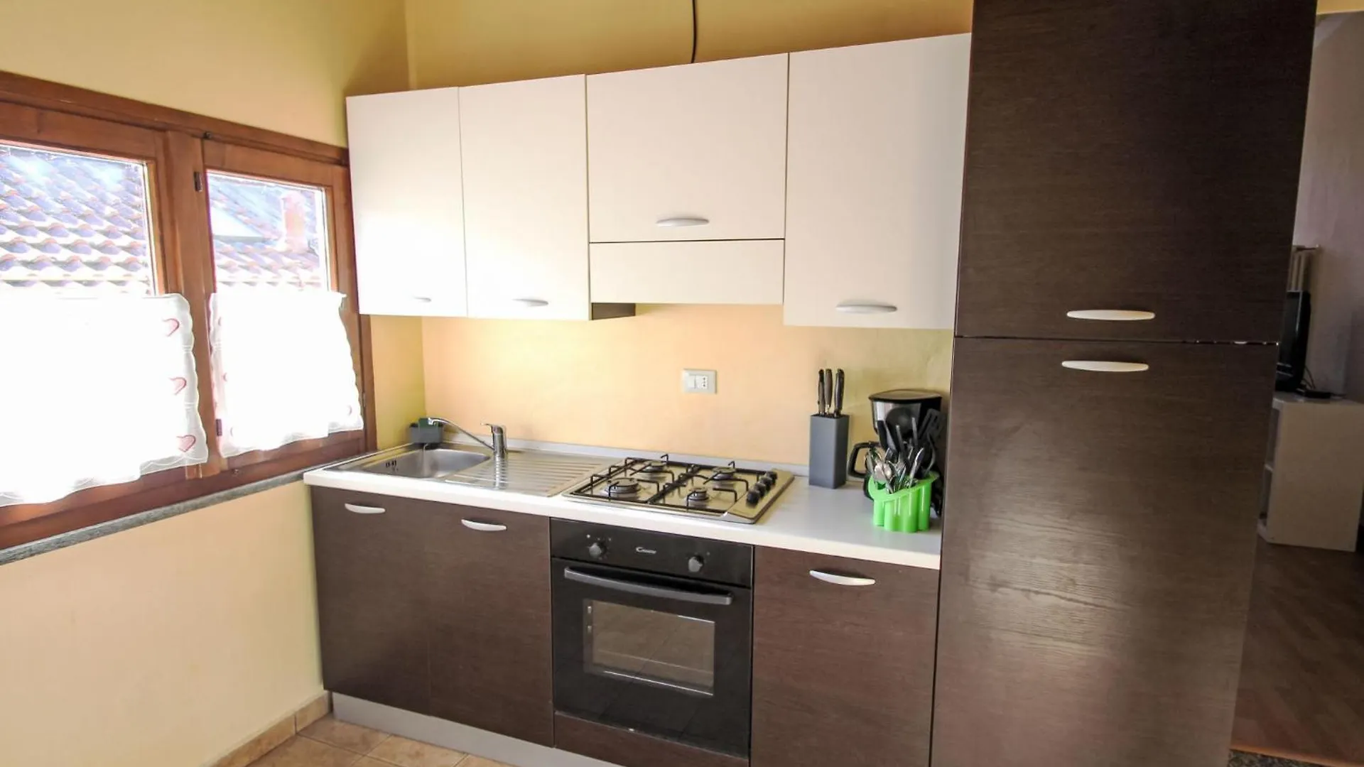 Apartment Roma By Interhome Porto Valtravaglia Italië
