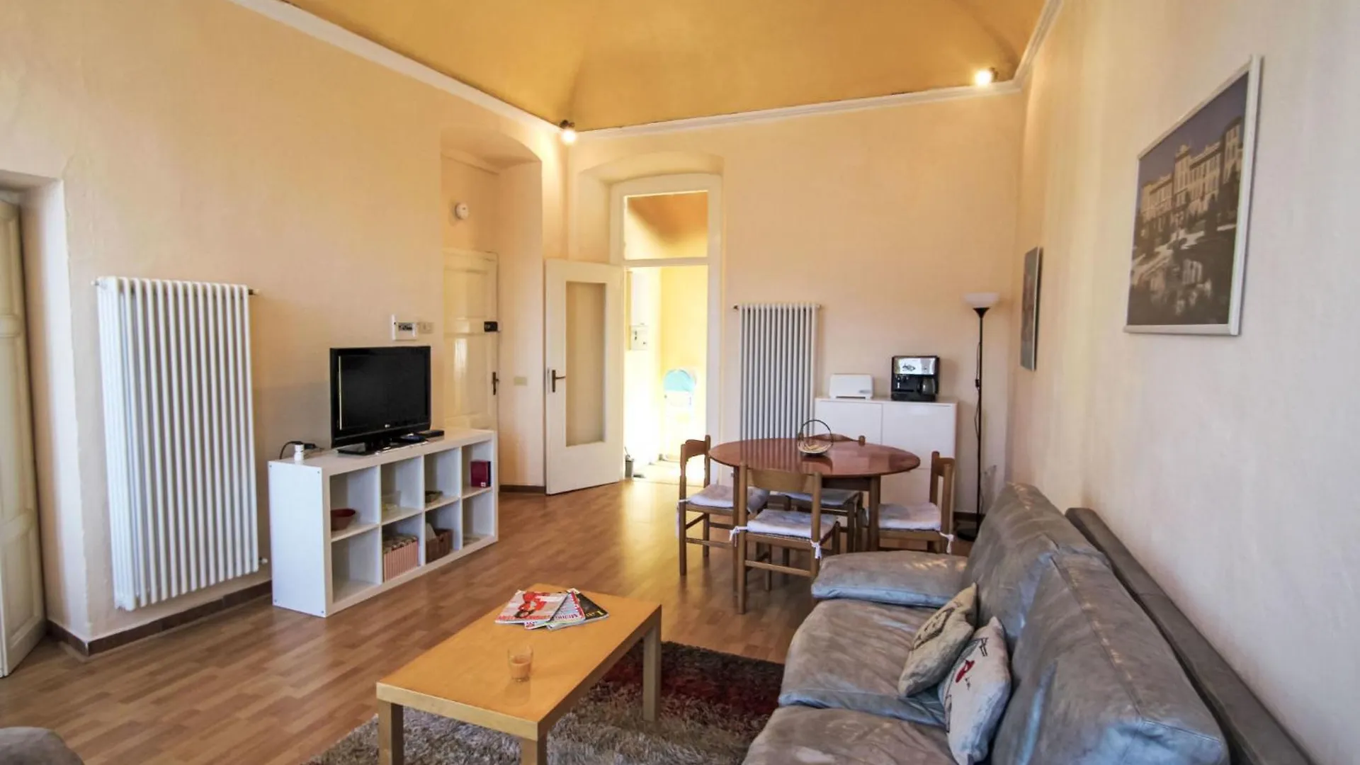 Apartment Roma By Interhome Porto Valtravaglia